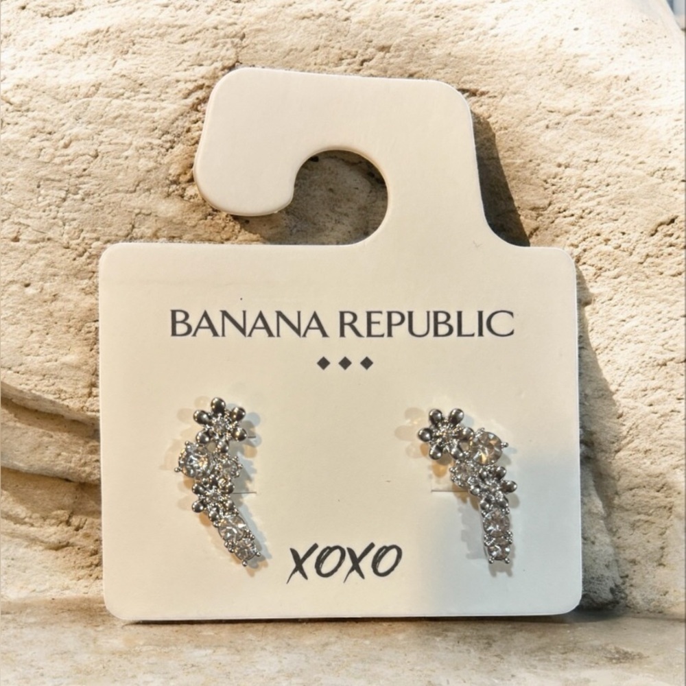Banana Republic Sparkling Silver Rhinestone And Flower Crescent Earrings NWT
